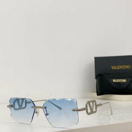Picture of Valentino Sunglasses _SKUfw54107491fw